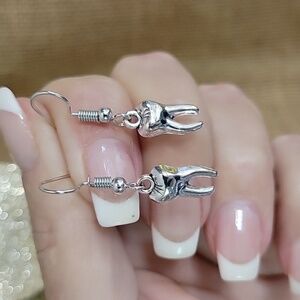 DENTAL MOLAR TOOTH DROP EARRINGS